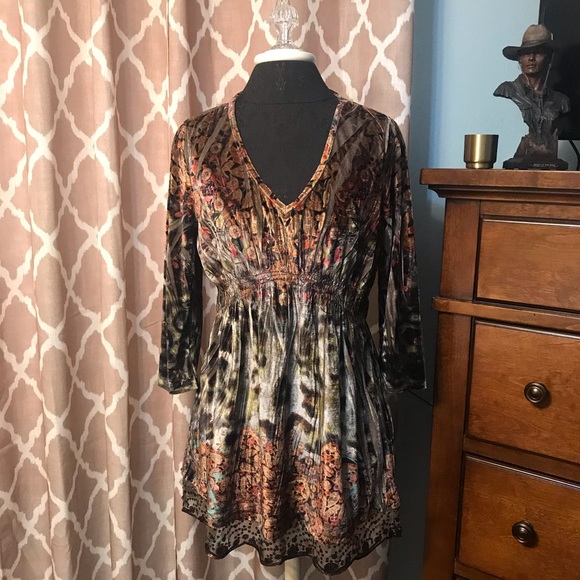 One World ⚜️ Set of Two Bohemian Style Tops - Picture 2 of 8
